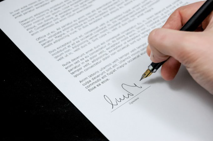 podpisywanie dokumentów