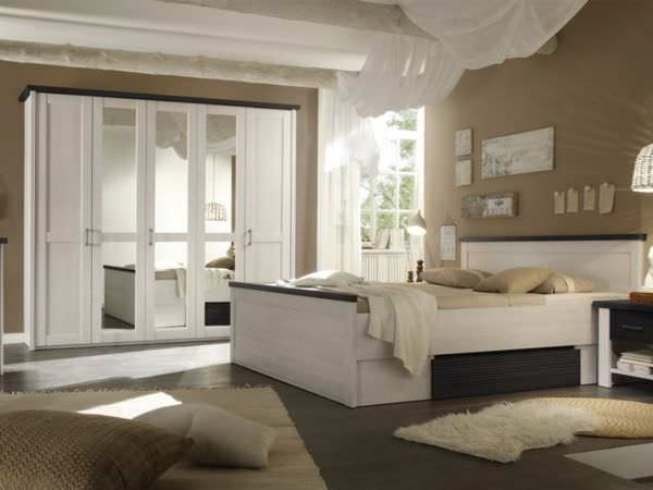 Sypialnia w kolorze brązowym